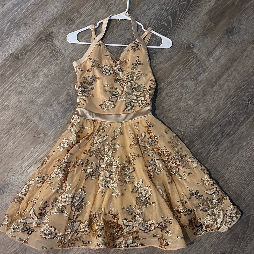Girls costume